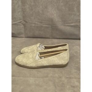 Aerosoles Girls SZ 5 Ivory Eyelet Flat Shoe New